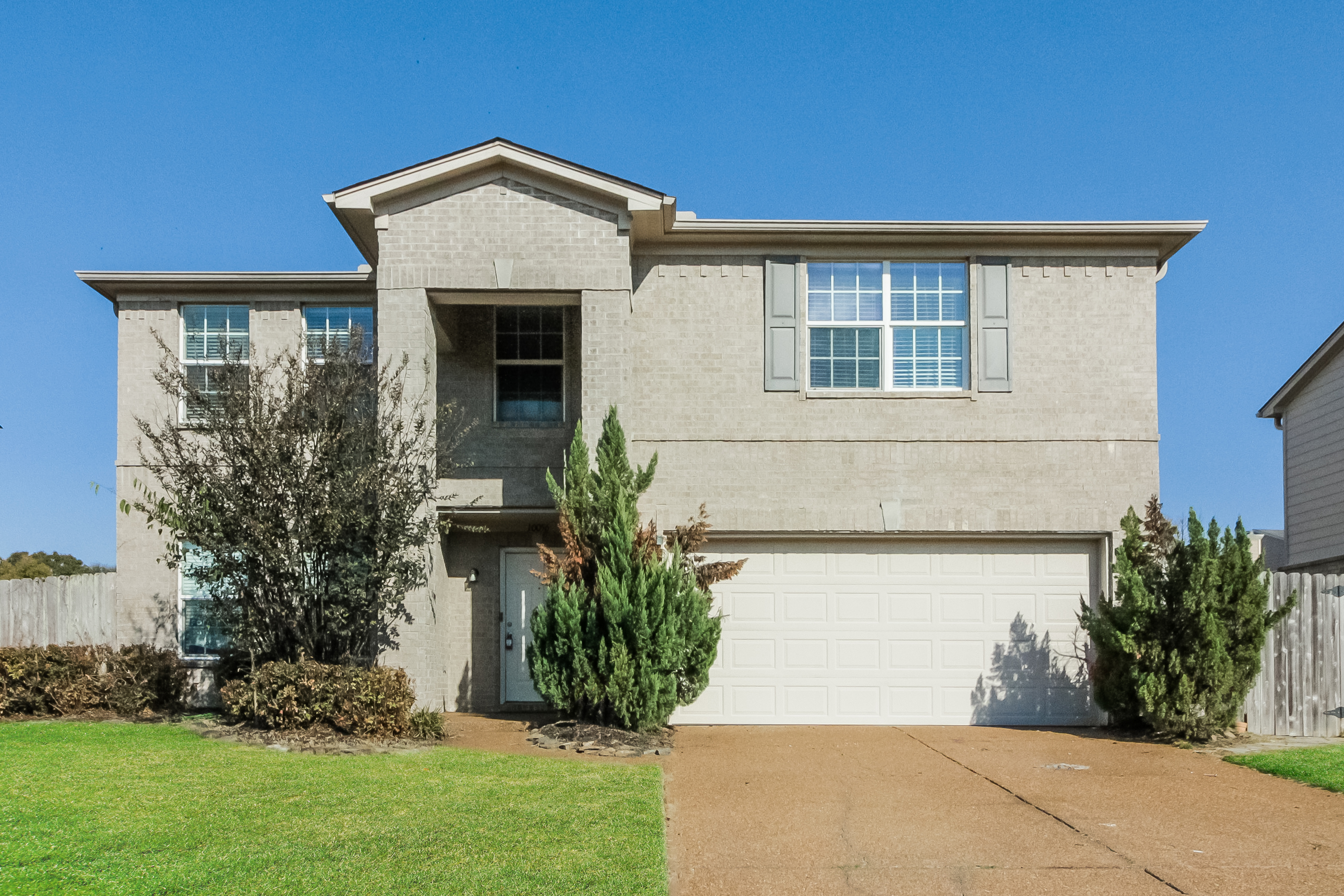 10056 Chariden Dr Cordova, TN 38016